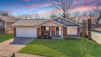 3754 Gumtree Ln, Saint Louis, MO 63129