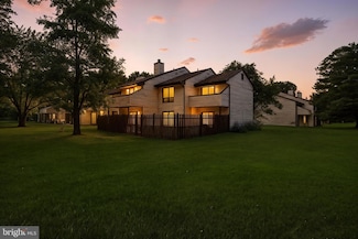 9A E Daisy Ln Unit A, Mount Laurel, NJ 08054