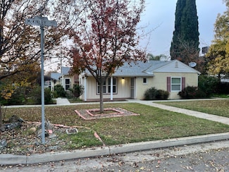 1802 Mckinley Ave, Hanford, CA 93230