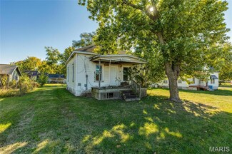 708 S Jefferson St, Litchfield, IL 62056