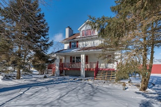 2842 E Delite Inn Rd, Beecher, IL 60401