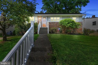 246 Turnwood Dr, Glen Burnie, MD 21061