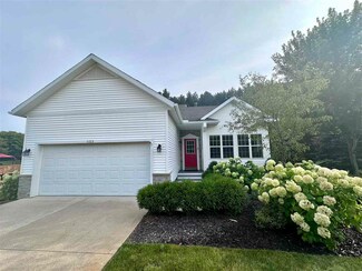 5723 Walloon Meadows Cir, Petoskey, MI 49770