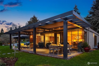 7251 W Mercer Way, Mercer Island, WA 98040