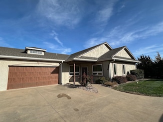 1306 N Hamilton Dr, Derby, KS 67037