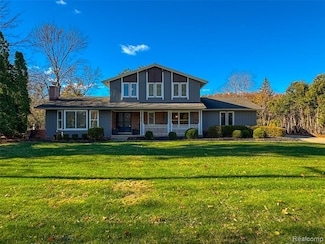 6940 Wing Lake Rd, Bloomfield Hills, MI 48301