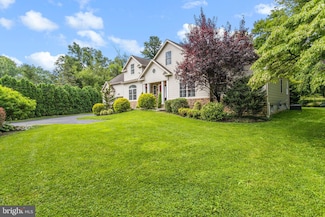 2503B Riverton Rd, Cinnaminson, NJ 08077