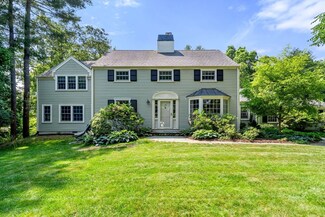 116 Westchester Dr, Westwood, MA 02090