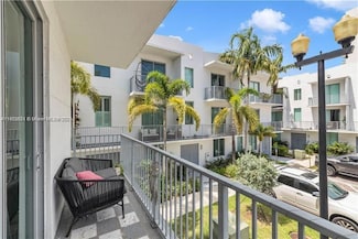 2142 Van Buren St Unit 501, Hollywood, FL 33020
