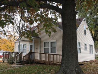 42 W Main St, Adrian, MO 64720