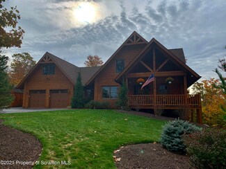400 Summit Woods Rd, Roaring Brook Township, PA 18444
