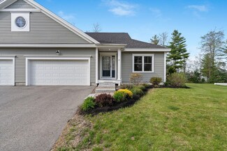 4 Roaring Rock Rd, Saco, ME 04072