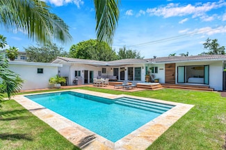 549 NE 14th Ave, Fort Lauderdale, FL 33301