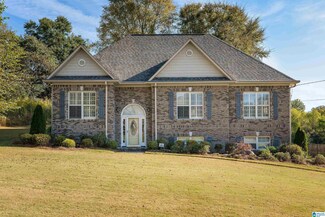 1051 Meadows Ln, Moody, AL 35004
