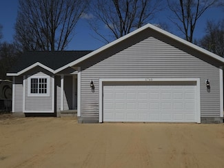 5748 Richmond Ave, Muskegon, MI 49442