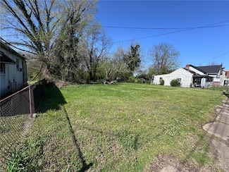 134 Clayton St, Petersburg, VA 23803