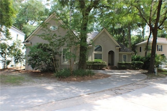 6 Ardsley Ct, Savannah, GA 31411