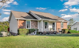 1412 McClardy Rd, Clarksville, TN 37042