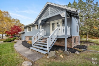 646 Nordberg Ave NW, Grand Rapids, MI 49504