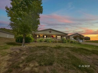 1451 Wildwood Rd, Bidwell, OH 45614