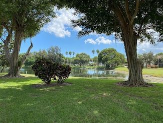 15496 Lakes of Delray Blvd Unit 1060, Delray Beach, FL 33484