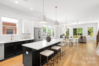 2008 St John St, Charlotte, NC 28216