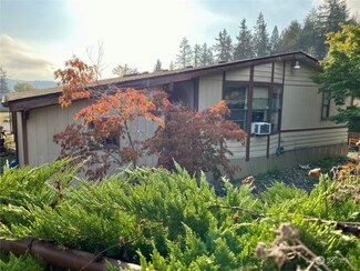 18289 E State Route 3 Unit 38, Allyn, WA 98524
