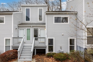 16 Springdale Rd, Cromwell, CT 06416