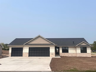 525 Kirkland Ave, Algoma, WI 54201
