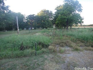 308 E Ash St, Patterson, AR 72123