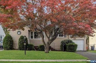 87 Dyer Ave, Clifton, NJ 07014