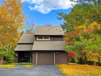 12 Andrews Way, Canandaigua, NY 14424