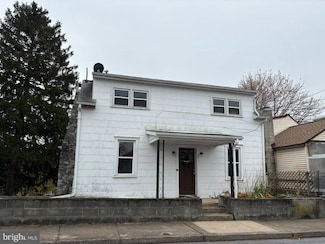 251 Wayne Ave, Waynesboro, PA 17268