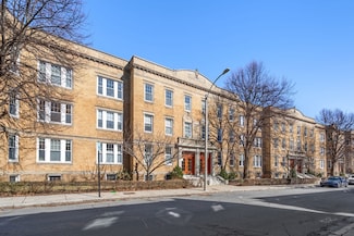 128 Sewall Ave Unit A, Brookline, MA 02446