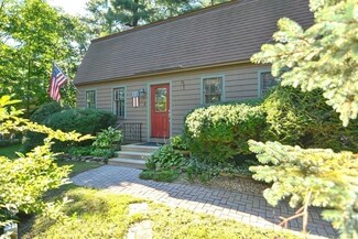3 Cedar Cir, Townsend, MA 01469