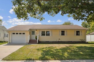 310 E Baker St, Mount Pleasant, IA 52641