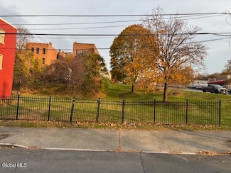 L1.2 Hoosick St, Troy, NY 12180
