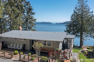 162 Sea Ranch Rd, Lopez Island, WA 98261