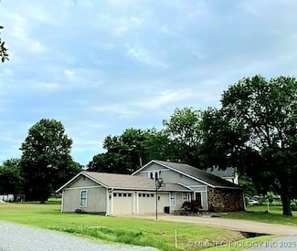 1065 Deer Creek, Pryor, OK 74361