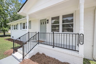 209 Pineview Dr, Goose Creek, SC 29445