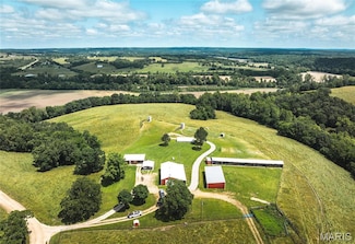 25700 Rail Rd, Richland, MO 65556