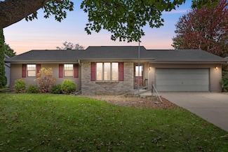 4403 Chadswyck Dr, Janesville, WI 53546