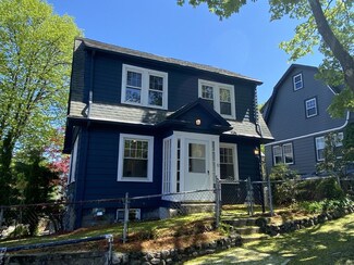 32 Sutherland Rd, Arlington, MA 02476