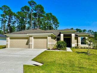 9 Evanston Ln, Palm Coast, FL 32164