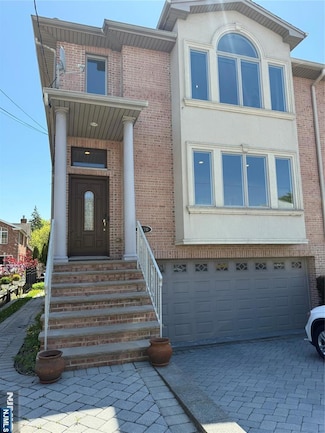 1570 Ann St, Fort Lee, NJ 07024