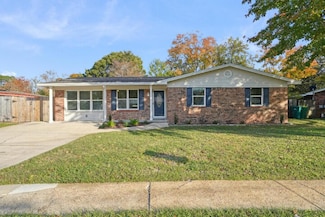 159 Brewer Cir, Mary Esther, FL 32569