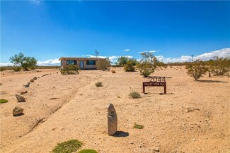 2044 Valley View Rd, Twentynine Palms, CA 92277