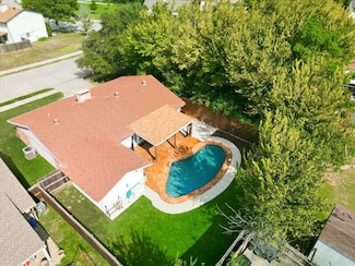 228 Wildfire Dr, Lewisville, TX 75067