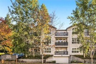 11550 Stone Ave N Unit 306, Seattle, WA 98133