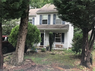 307 Windy Ridge Ln, Newport News, VA 23602